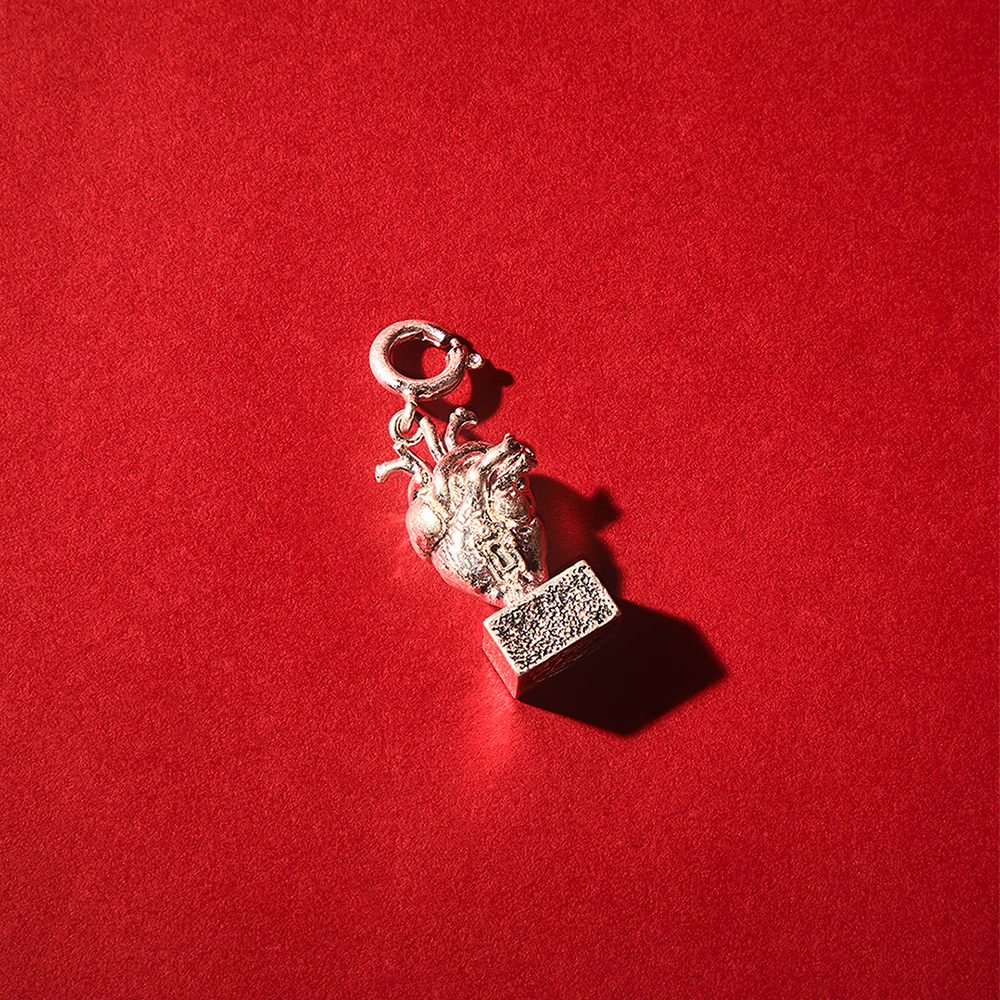 Loveland Charm Bracelet & Game Piece Set heart